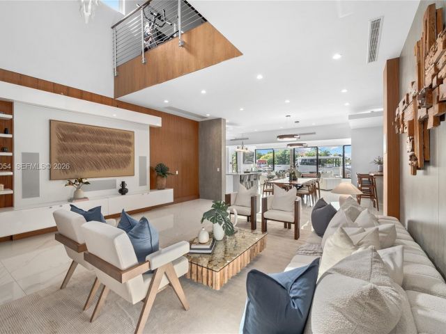 Продажа дома по адресу 12880 N Bayshore Dr - фото 7509678