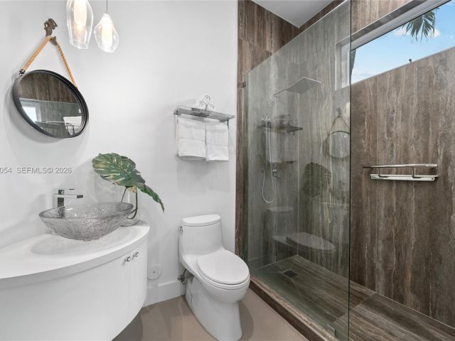 Продажа дома по адресу 12880 N Bayshore Dr - фото 7509687