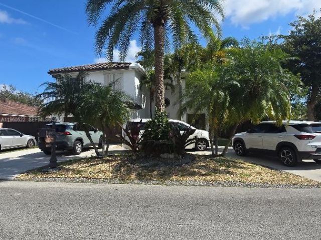 Продажа дома по адресу 14133 SW 152nd Ct - фото 7445456