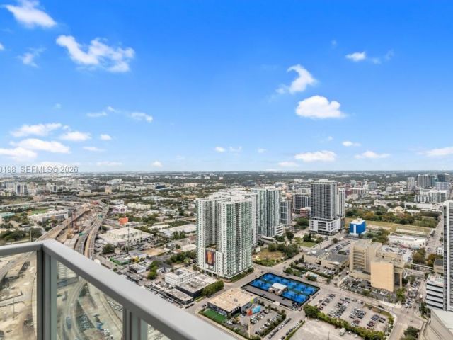 Продажа квартиры #4907 - фото 7368065