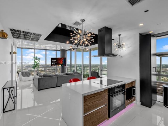 Продажа квартиры #4907 - фото 7368073