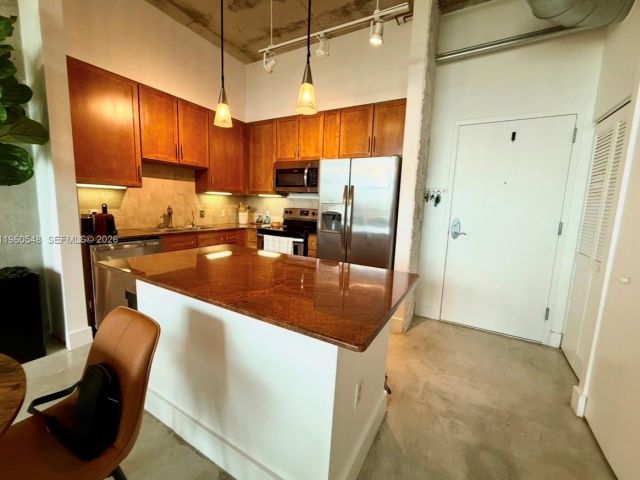 Квартира в аренду номер3608 - фото 7359402