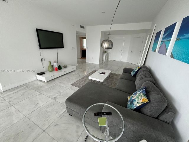 Продажа квартиры #801 - фото 7364866