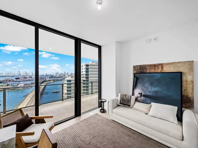 Продажа квартиры #2203 - фото 7366742