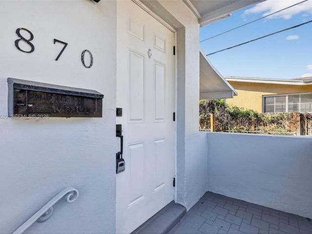 Продажа дома по адресу 870 NE 144th St - фото 7365663