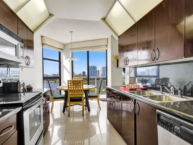 Продажа квартиры #809 - фото 7366576