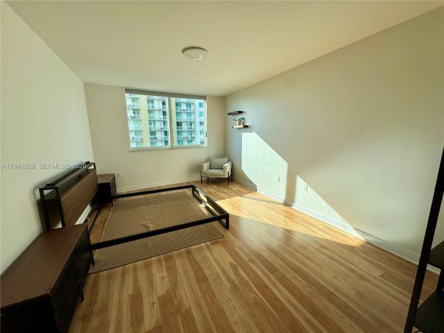 Квартира в аренду номер708E - фото 7503371