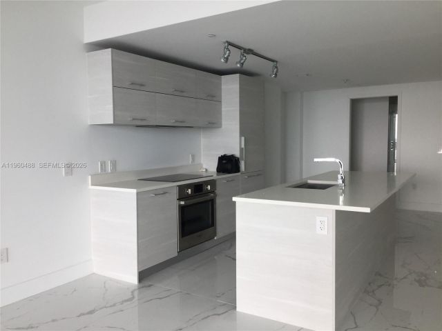 Квартира в аренду номер2303 - фото 7494610