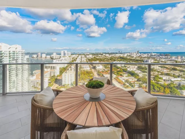 Продажа квартиры #2903 - фото 7366732