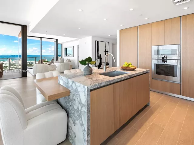 Продажа квартиры #2903 - фото 7366721