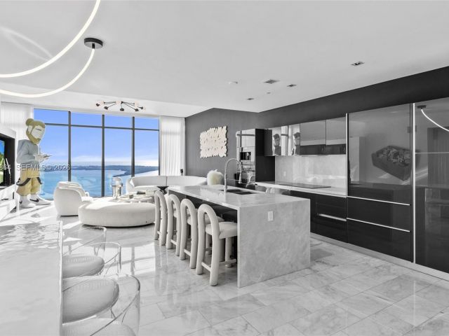 Продажа квартиры #4401 - фото 7408523