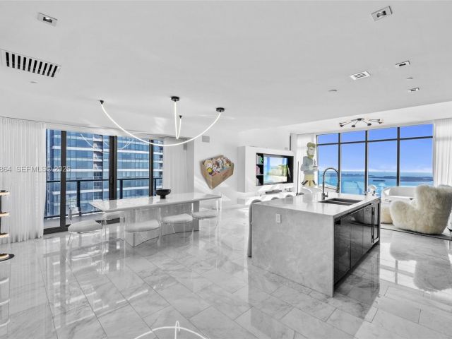 Продажа квартиры #4401 - фото 7408527