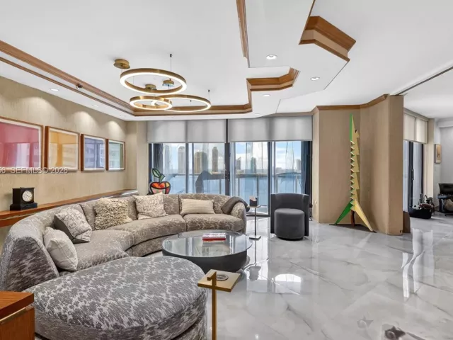 Продажа квартиры #2602 - фото 7368324