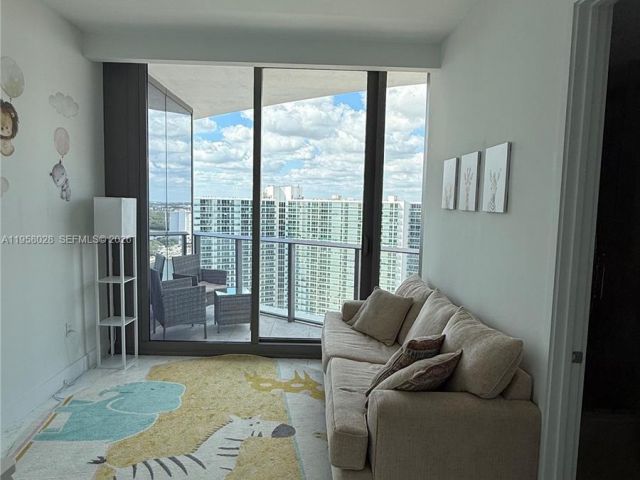 Квартира в аренду номер1703 - фото 7410960