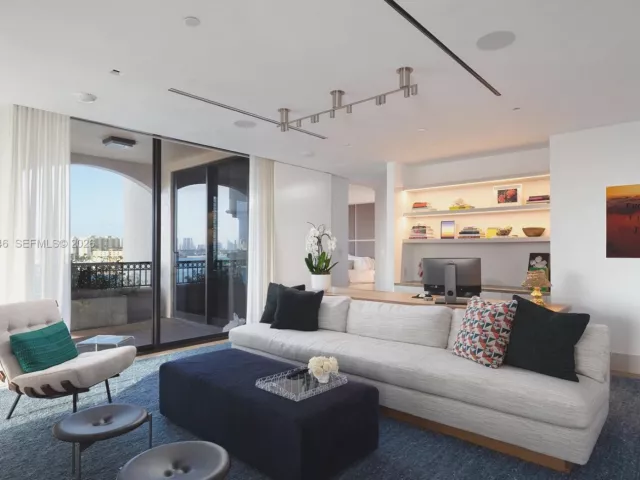 Продажа квартиры #6851 - фото 7368047