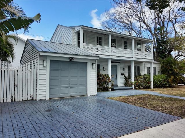 Продажа дома по адресу 201 Nottingham Blvd - фото 7449764