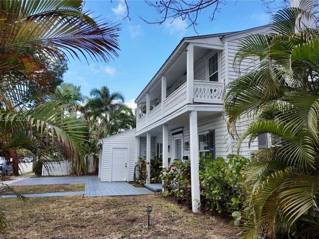 Продажа дома по адресу 201 Nottingham Blvd - фото 7449765