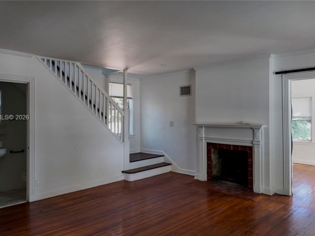 Продажа дома по адресу 201 Nottingham Blvd - фото 7449768