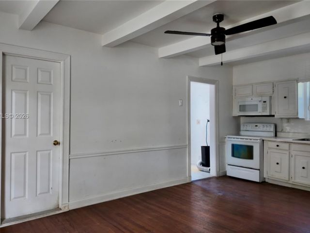 Продажа дома по адресу 201 Nottingham Blvd - фото 7449771