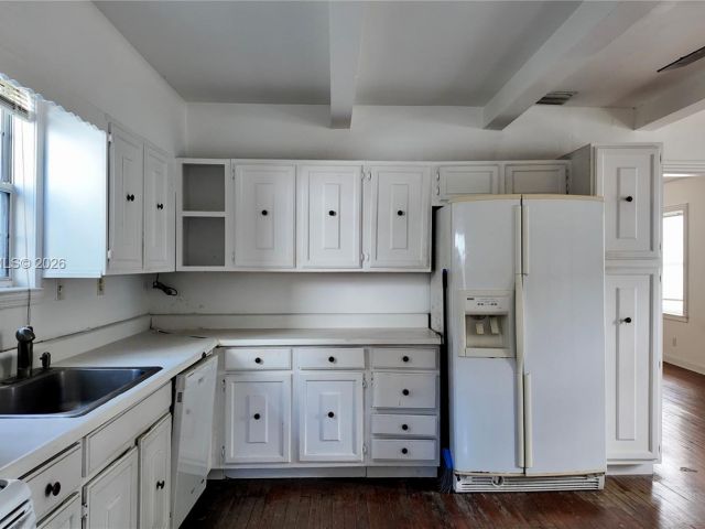 Продажа дома по адресу 201 Nottingham Blvd - фото 7449773