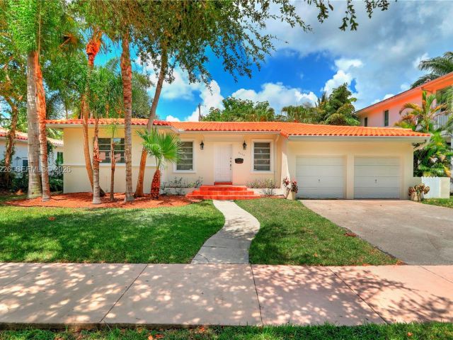 Дом в аренду по адресу 5610 San Vicente St - фото 7366610