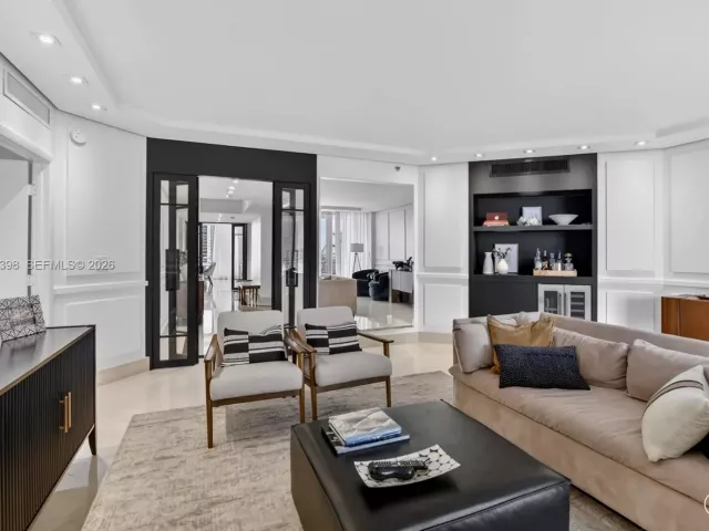 Продажа квартиры #1109 - фото 7375703