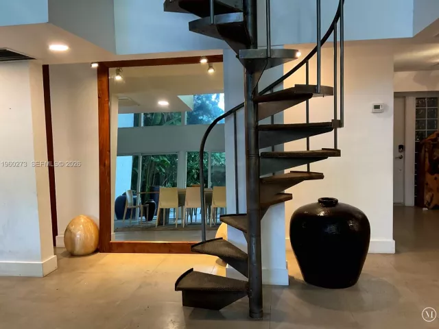 Дом в аренду по адресу 2485 Inagua Ave - фото 7371213