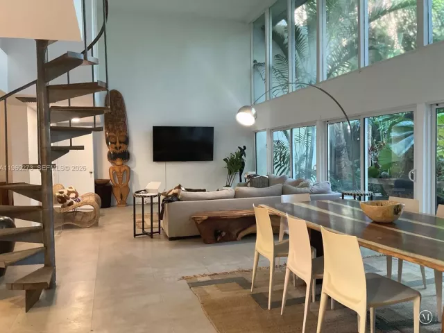 Дом в аренду по адресу 2485 Inagua Ave - фото 7371205