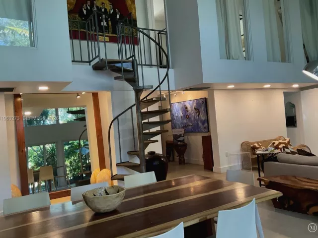 Дом в аренду по адресу 2485 Inagua Ave - фото 7371206