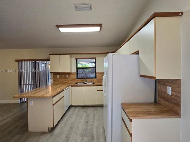 Продажа дома по адресу 14464 SW 96th Ter - фото 7434115