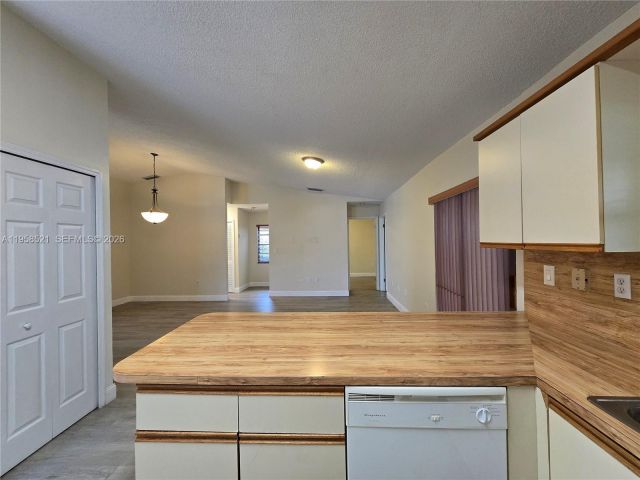 Продажа дома по адресу 14464 SW 96th Ter - фото 7434116