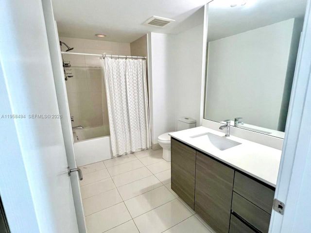 Продажа квартиры #2603 - фото 7368448