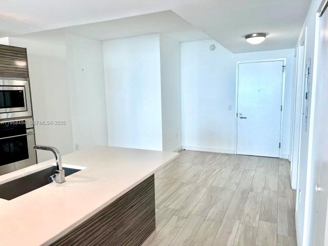 Продажа квартиры #2603 - фото 7368452