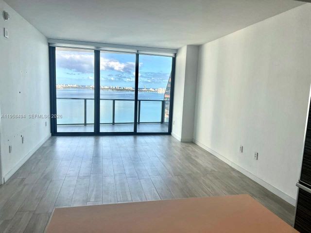 Продажа квартиры #2603 - фото 7368457