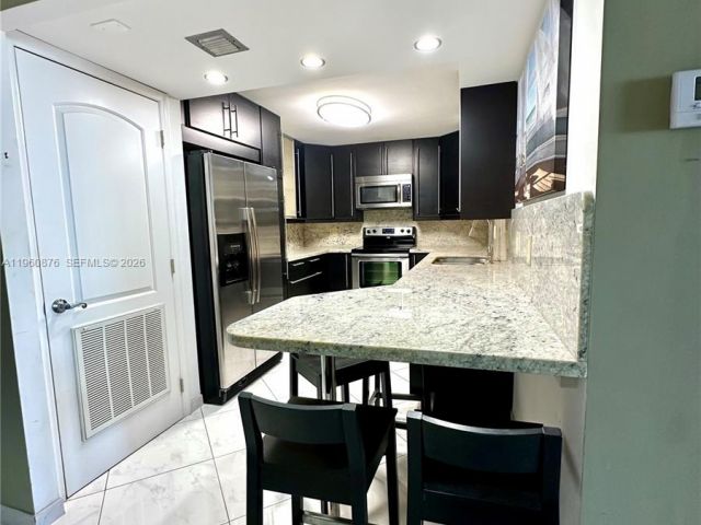 Продажа квартиры #701 - фото 7486506