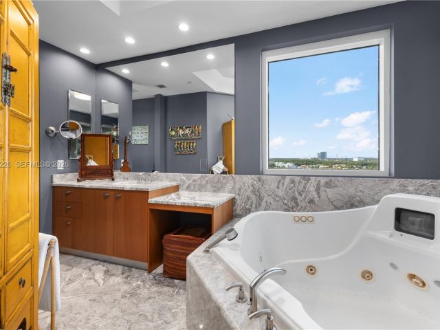 Продажа квартиры #1001 - фото 7372099