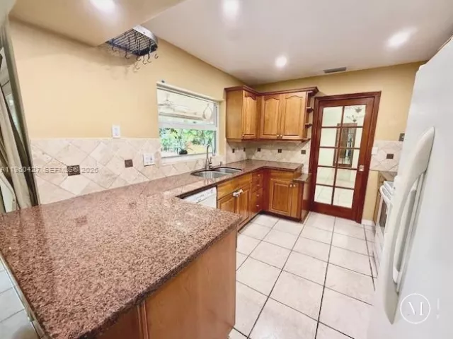 Продажа дома по адресу 11600 SW 113th Pl - фото 7547381