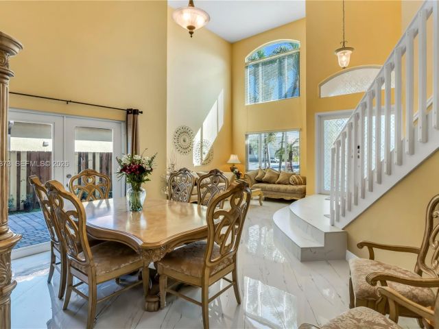 Продажа дома по адресу 2680 SW 142nd Ave - фото 7449102