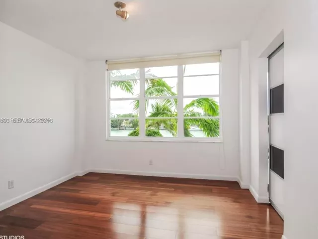 Квартира в аренду номер3H - фото 7381703