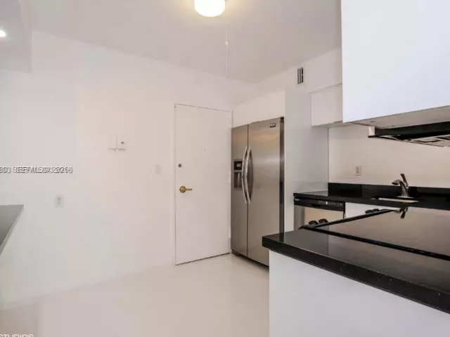 Квартира в аренду номер3H - фото 7381708