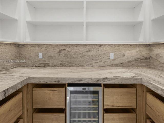 Продажа дома по адресу 441 NW 44th St - фото 7446353