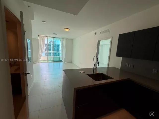 Продажа квартиры #3204 - фото 7382714