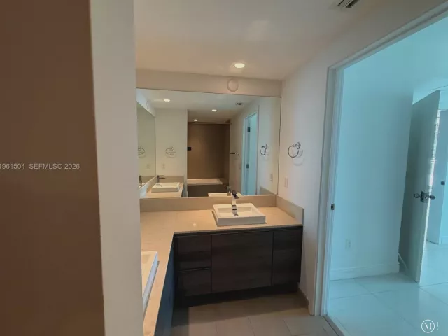 Продажа квартиры #3204 - фото 7382713