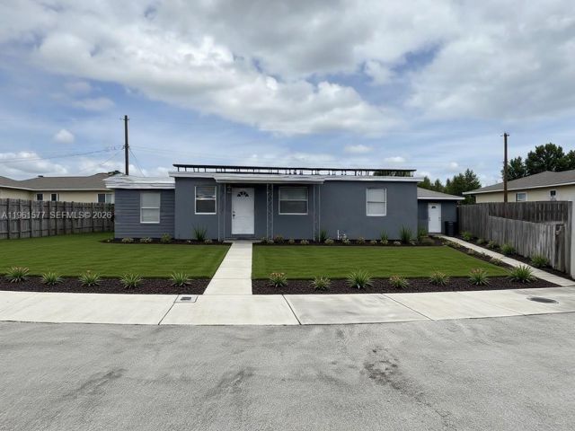 Дом в аренду по адресу 1885 NE 53rd St - фото 7384259