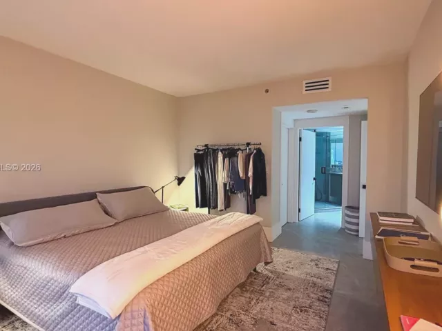 Продажа квартиры #2404 - фото 7388750