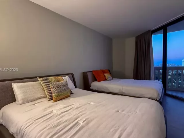 Продажа квартиры #2404 - фото 7388746