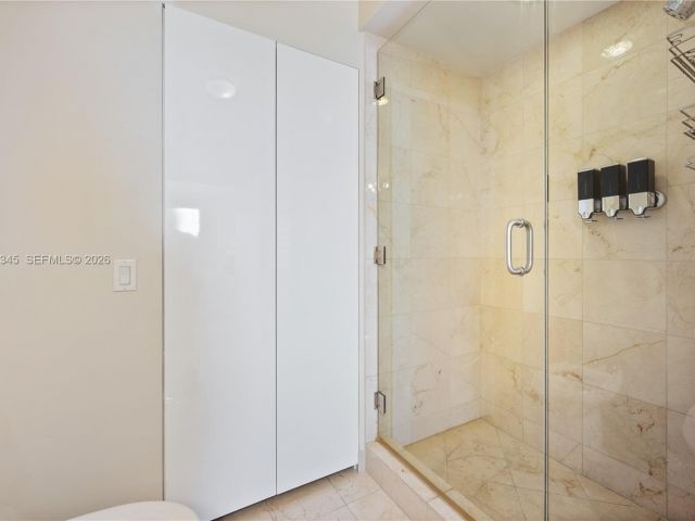 Продажа квартиры # - фото 7392882