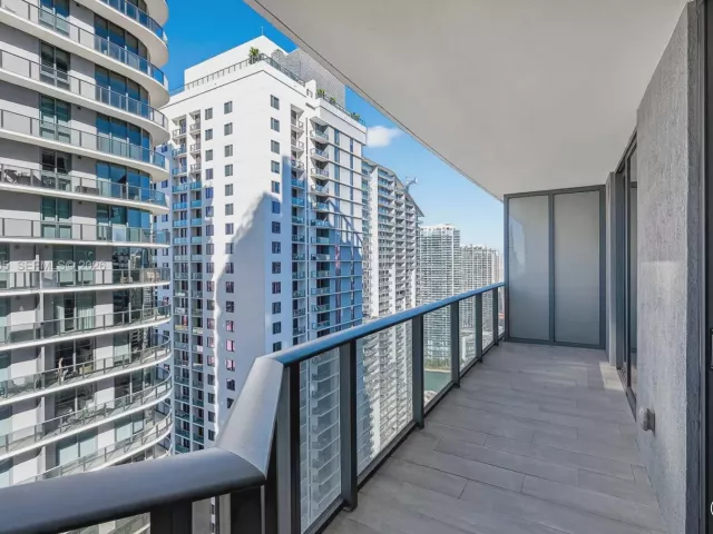 Продажа квартиры #3807 - фото 7386712