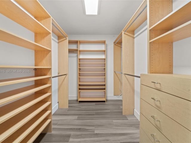 Дом в аренду по адресу 3110 NE 210th Ter - фото 7386952