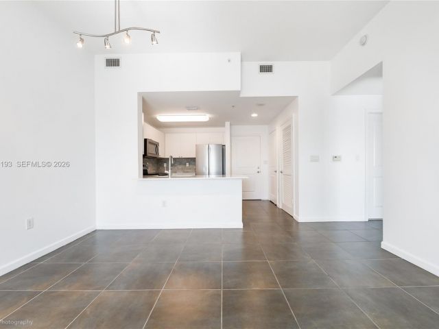 Квартира в аренду номер - фото 7440822